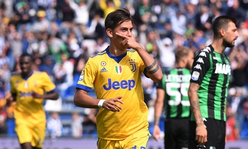 Dybala ghi bàn trong tất cả các trận của Juventus tại Serie A từ đầu mùa. Ảnh: Reuters.