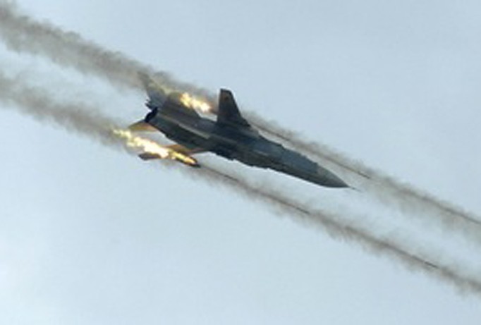 Bản tin 14H: Máy bay Nga không kích san phẳng mục tiêu phiến quân tại Syria