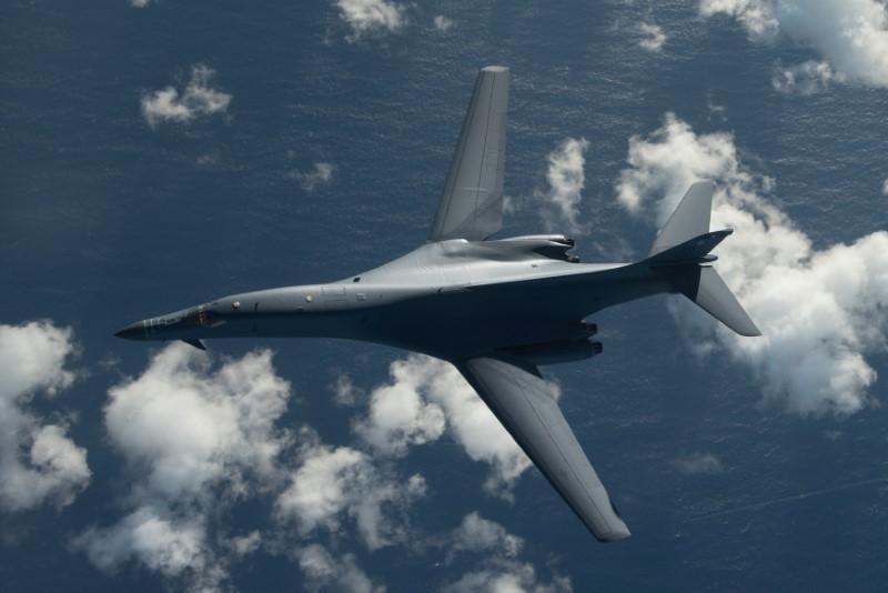Máy bay ném bom B-1B của Mỹ. Ảnh: Reuters