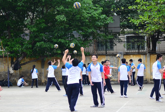 SV Trường ĐH Bách khoa học thể dục – Kim Chi.
