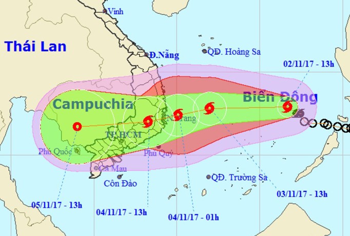 Dự báo đường đi và vị trí của cơn bão số 12. Ảnh: NCHMF.