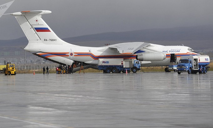 Máy bay chở hàng viện trợ Nga tới Việt Nam