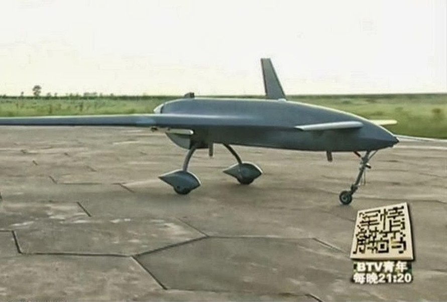 Trung Quốc đưa máy bay không người lái thử làm mưa nhân tạo