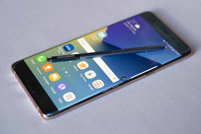 10 chiếc điện thoại ảnh hưởng đến sự phát triển của Samsung