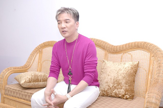 Đàm Vĩnh Hưng chia sẻ câu chuyện thú vị với chủ đề "tình" trong tập 5 của "Tuyệt đỉnh song ca - Cặp đôi vàng 2017".
