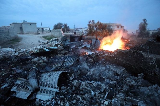Hiện trường vụ Su-25 Nga bị bắn rơi ở Syria. Ảnh: AFP.