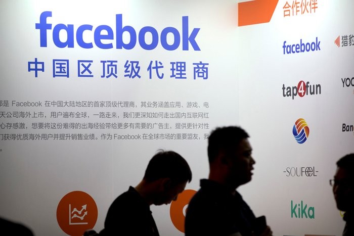Bốn công ty Trung Quốc bao gồm Huawei, Lenovo, Oppo và TCL nhận được dữ liệu người dùng từ Facebook.