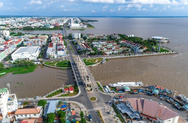 Thu hút đầu tư các dự án BĐS, diện mạo Thành phố Rạch Giá (Kiên Giang) ngày một thay đổi, chuyển mình trở thành “Thành phố biển Tây”.