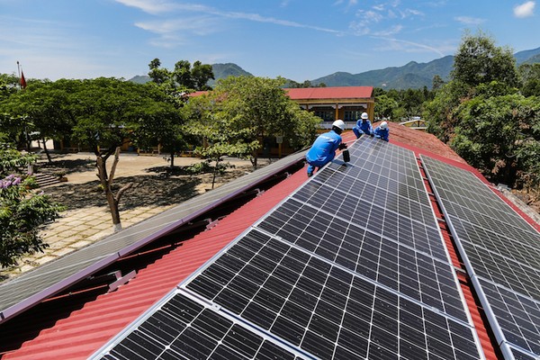 Thiết bị điện mặt trời ở Việt Nam phần lớn có xuất xứ từ Trung Quốc. Ảnh minh họa.