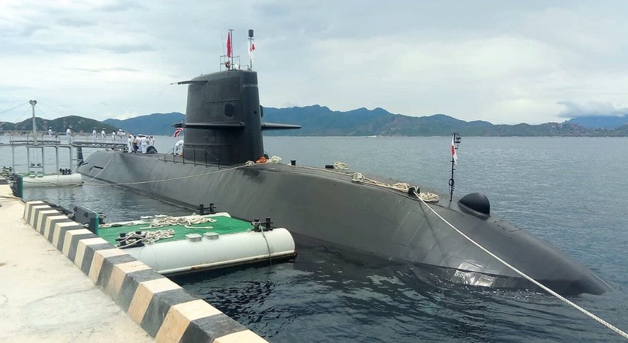 Việt Nam lần đầu tiên đón tàu ngầm Nhật Bản 