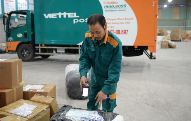 Tăng trưởng thần tốc, Viettel Post đạt doanh thu gần 2.000 tỷ đồng sau 6 tháng
