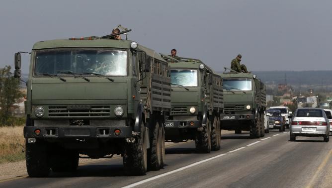 Đoàn xe Nga gần biên giới Ukraine