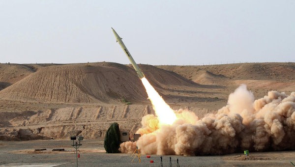 Tên lửa đất đối đất tầm ngắn Fateh-110 của Iran