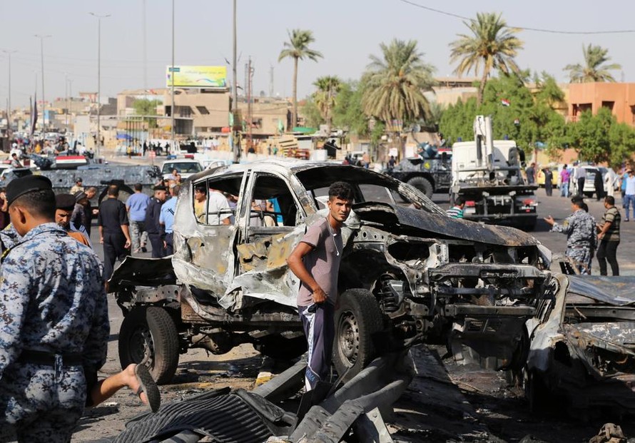 Hiện trường vụ đánh bom xe ở thủ đô Baghdad của Iraq