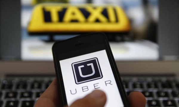 Tài xế taxi Uber cưỡng hiếp hành khách