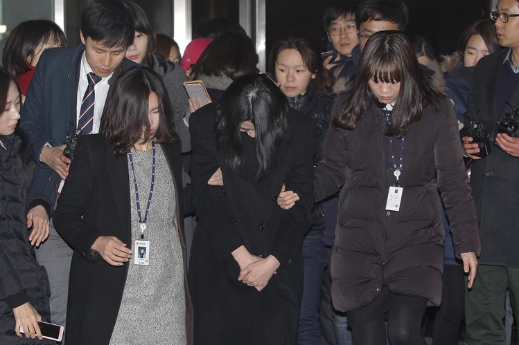 Cho Hyun-ah ra hầu tòa
