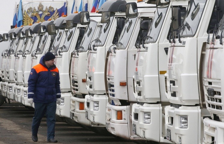 Đoàn xe viện trợ thứ 13 của Nga tới miền Đông Ukraine