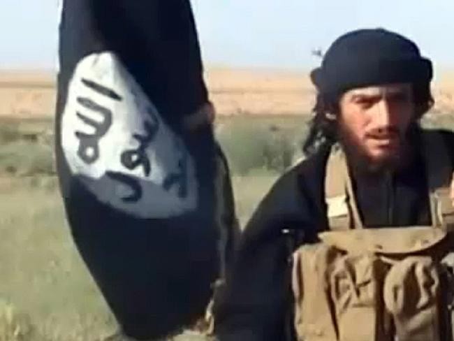 Một tay súng thuộc lực lượng Nhà nước Hồi giáo tự xưng IS. Ảnh: News 