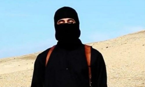 Hình ảnh đao phủ John "Thánh chiến' trong một đoạn video hành quyết con tin của IS.