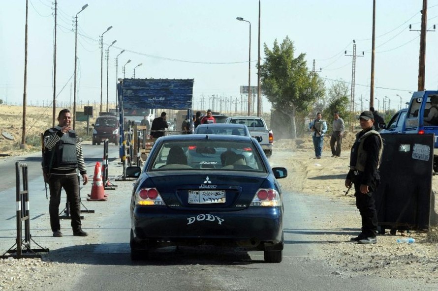 Cảnh sát Ai Cập tại một chốt an ninh ở Sinai