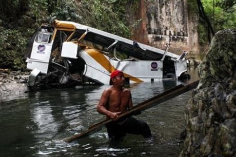 Một vụ tai nạn xe bus nghiêm trọng ở Mexico