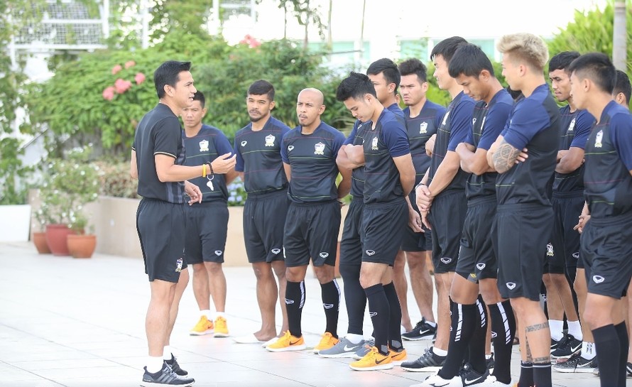 Thái Lan vẫn là đội bóng số 1 Đông Nam Á.