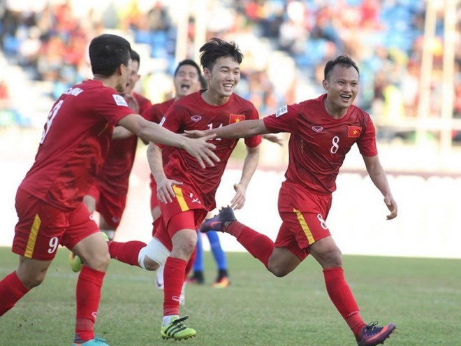 Tuyển Việt Nam đã chắc suất vào bán kết AFF Cup 2016.
