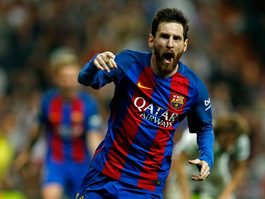Messi ở lại Nou Camp đến năm 2021