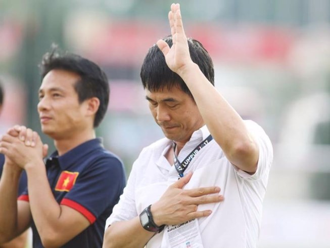 HLV Hữu Thắng đã không thể giúp bóng đá Việt Nam giải cơn khát vàng SEA Games.