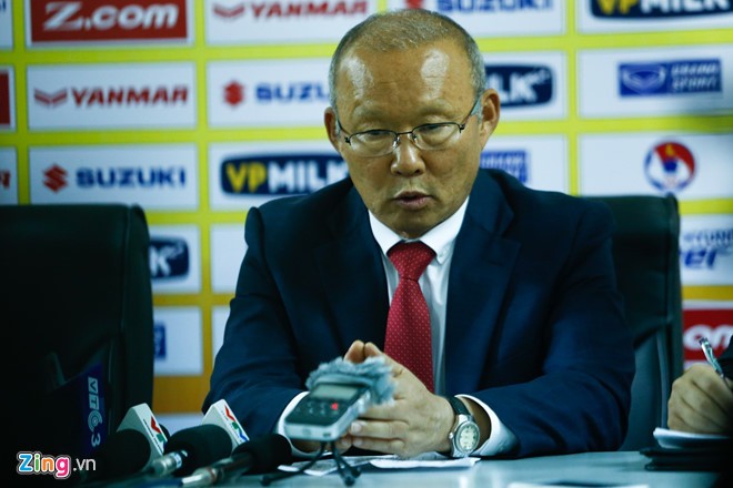 HLV Park Hang Seo muốn U23 Việt Nam cải thiện thể lực và sự tự tin.