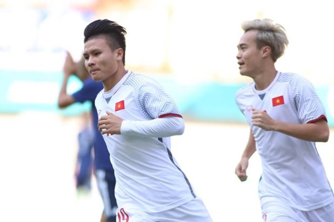 Quang Hải từng có tên trong đội hình U19 Việt Nam giành chiến thắng trước Bahrain tại VCK U19 châu Á 2014.