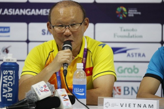 HLV Park Hang Seo không bình luận về kế hoạch vinh danh Olympic Việt Nam.