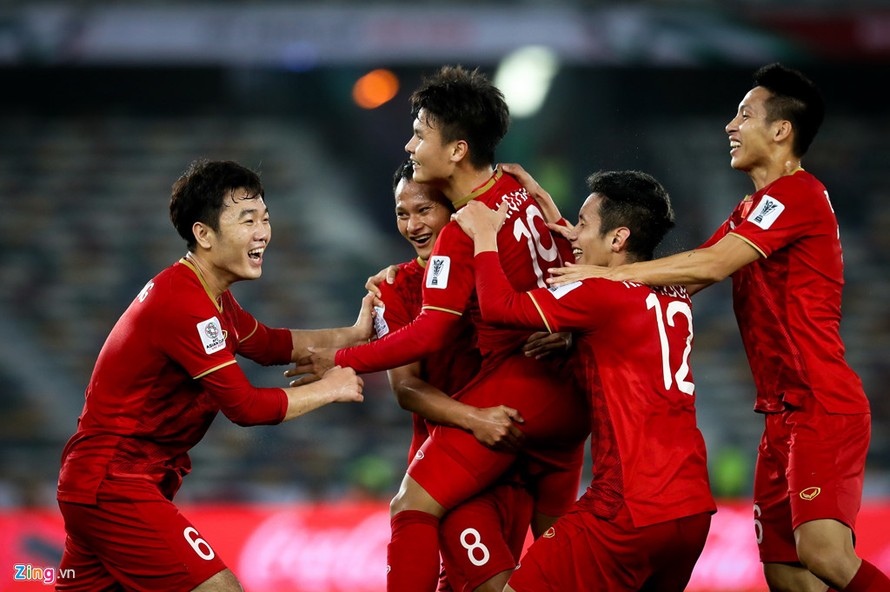 Lối chơi tập thể tạo nên sức mạnh của đội tuyển Việt Nam.