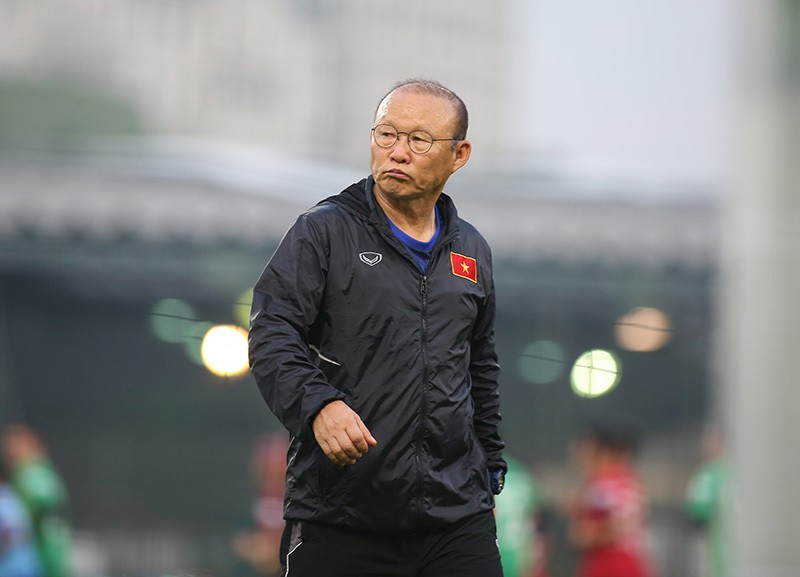 HLV Park Hang Seo sẽ có thêm thời gian để chuẩn bị cho trận đấu với Malaysia của tuyển Việt Nam.