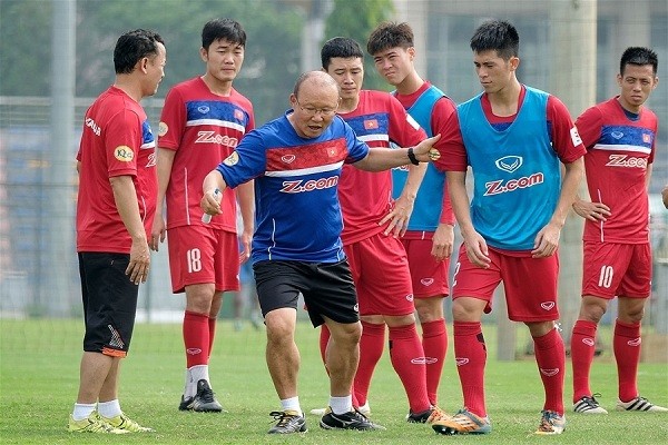 HLV Park Hang Seo sẽ có trách nhiệm giúp đội tuyển Việt Nam bảo vệ thành công chức vô địch AFF Cup 2020.