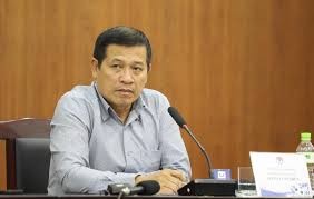Trưởng ban Trọng tài VFF Dương Văn Hiền cho rằng dư luận đã quá khắt khe với các trọng tài ở V-League.