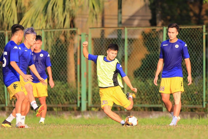 U21 Hà Nội bị loại sớm khỏi giải U21 dù được tăng cường lực lượng rất mạnh từ đội 1 đang đá V-League.