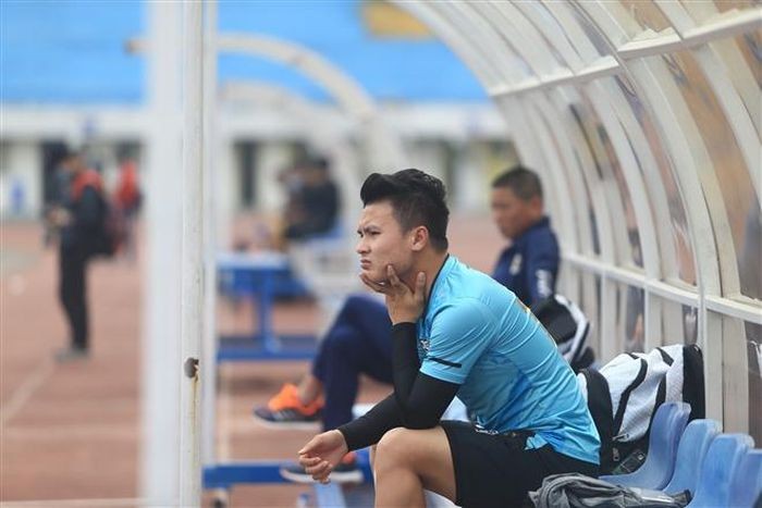 Quang Hải bị giãn dây chằng, bỏ ngỏ khả năng ra sân ở trận đấu của CLB Hà Nội với Hải Phòng, vòng 3 LS V-League 2021.