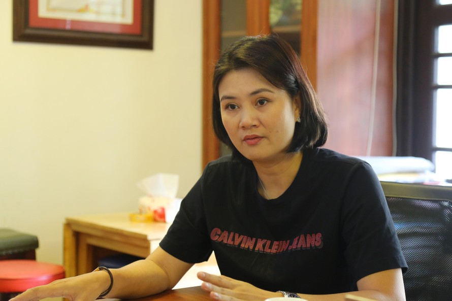HLV Phạm Thị Kim Huệ cho rằng quyết định kỷ luật của VFV đối với cô và 3 VĐV Ngân hàng Công thương thiếu cơ sở. (ảnh Anh Tú)