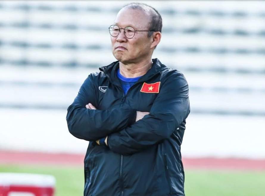 HLV Park Hang-seo được giao chỉ tiêu đưa đội tuyển Việt Nam bảo vệ ngôi vô địch AFF Cup 2020. 