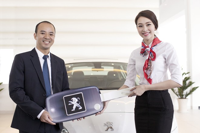 Hoa hậu Đặng Thu Thảo đã được Thaco lựa chọn trở thành đại sứ thương hiệu Peugeot và dòng xe Peugeot 408. 