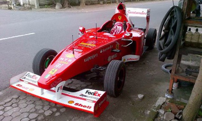 Xe đua Ferrari F1 kiểu… Indonesia