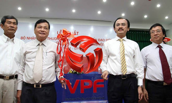 VPF vừa có nhà tài trợ mới.