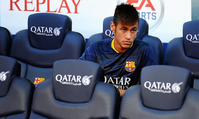 Neymar sẽ lại ngồi dự bị ở El Clasico? 