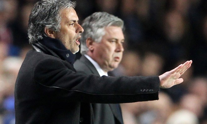 Mourinho có dính chiêu "nghi binh" của Ancelotti. 