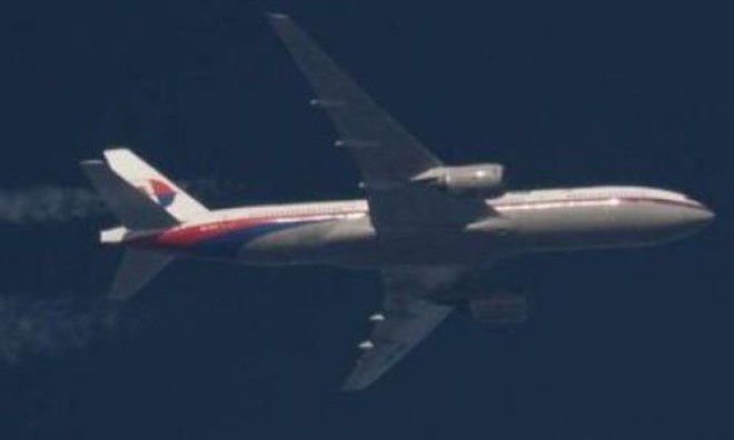 Cơ phó gọi điện cầu cứu trước khi MH370 mất tích