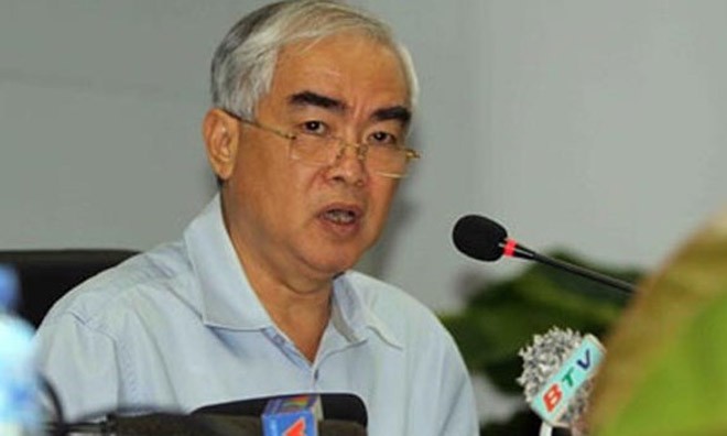 Chủ tịch VFF Lê Hùng Dũng tuyên bố treo giò vĩnh viễn nhóm cầu thủ V.Ninh Bình dính tới vụ cá độ và dàn xếp tỷ số.