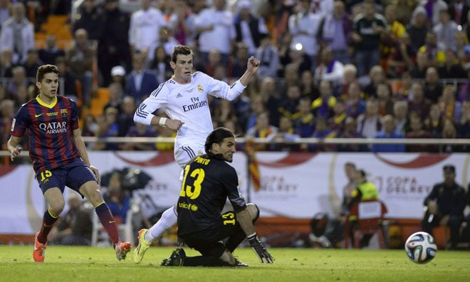 Real lên ngôi với 'siêu phẩm' Bale