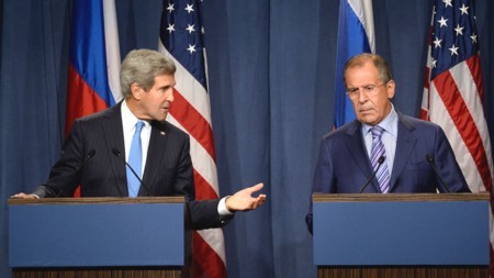 Quan hệ ngoại giao Mỹ - Nga đang ngày một căng thẳng xung quanh vấn đề Ukraine.