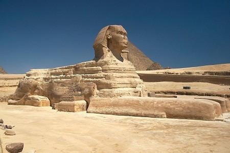 Bức tượng nhân sư của Ai Cập.